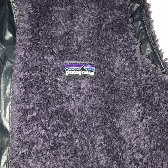 Patagonia Reversible Vest Fuzzy Cozy Purple Charcoal Gray - Picture 8 of 9